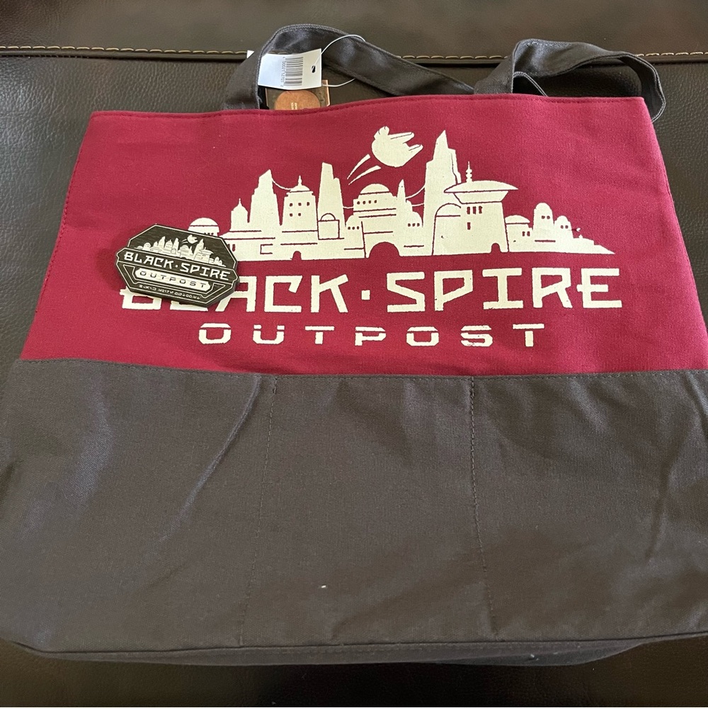 Black spire outpost Star Wars tote and Magnet